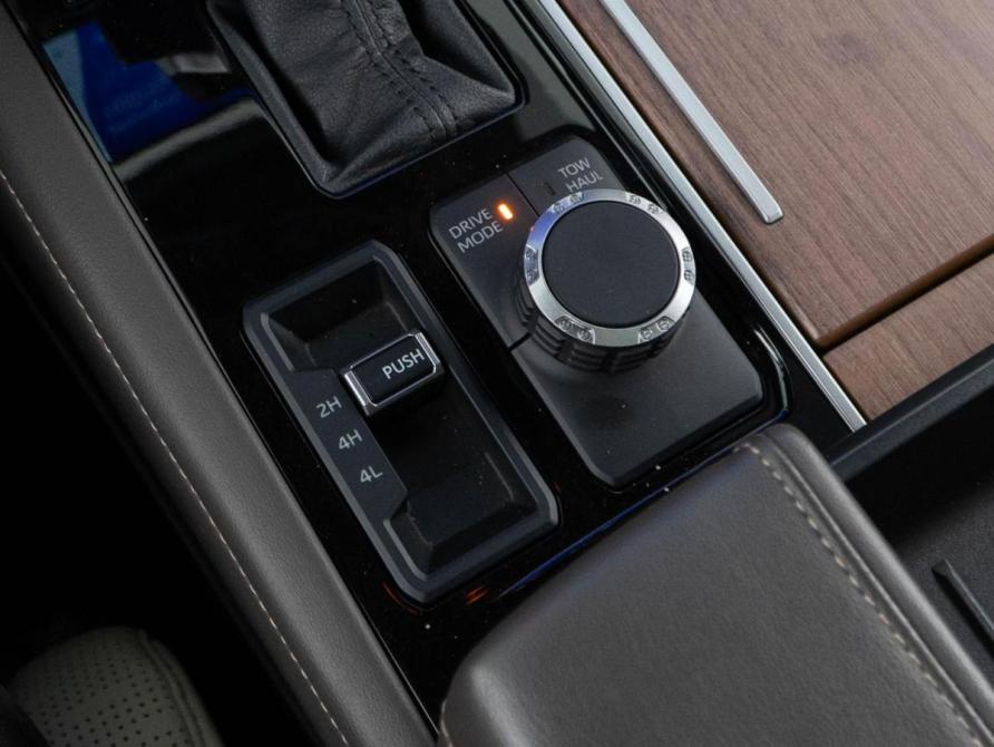 Toyota Tundra III Москва  - изображение 17