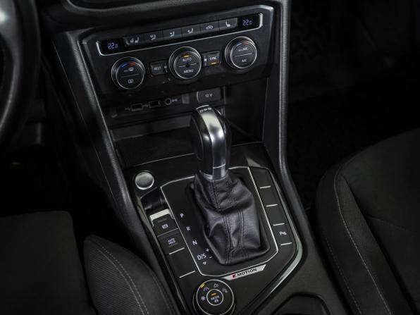 Volkswagen Tiguan II с пробегом 2018 года, цена 2 890 000 рублей, 147712 км, внедорожник, Автокод Объявления