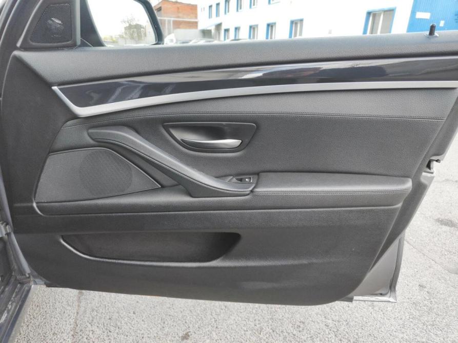 BMW 5 серии VI (F10/F11/F07) Рестайлинг Санкт-Петербург  - изображение 19