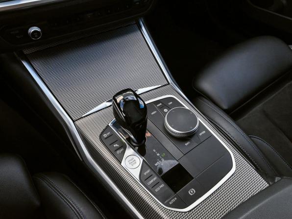 BMW 3 серии VII (G2x) с пробегом 2019 года, цена 3 399 000 рублей, 84500 км, седан, Автокод Объявления