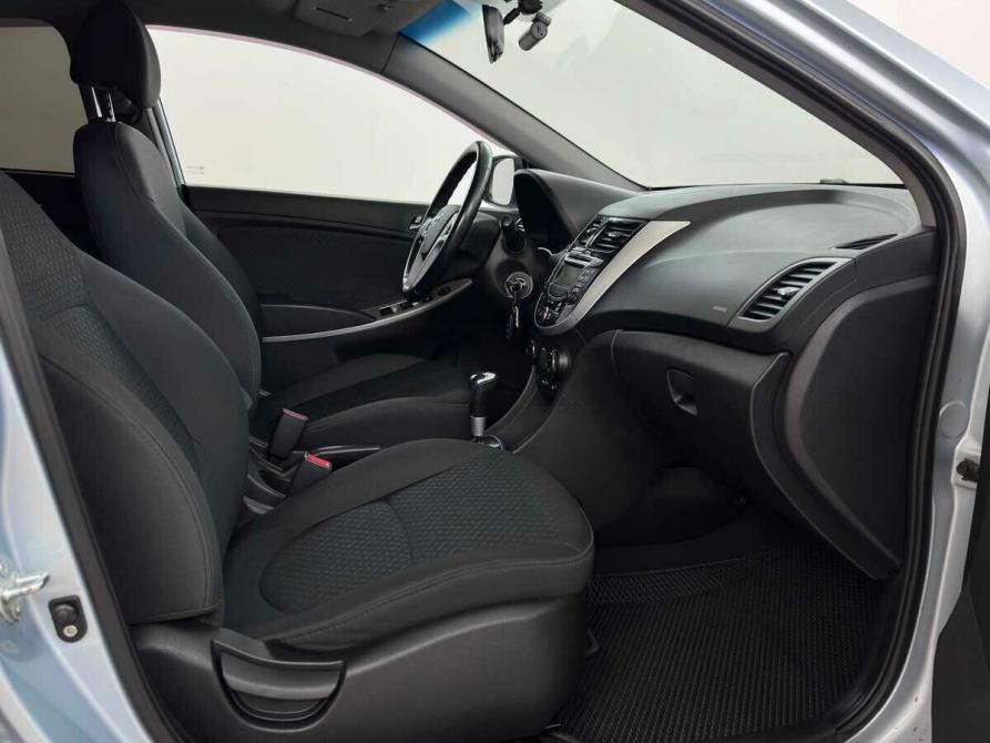 Hyundai Solaris I Москва  - изображение 10