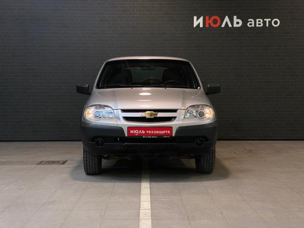 Chevrolet Niva I Рестайлинг с пробегом 2019 года, цена 830 000 рублей, 45761 км, внедорожник, Автокод Объявления