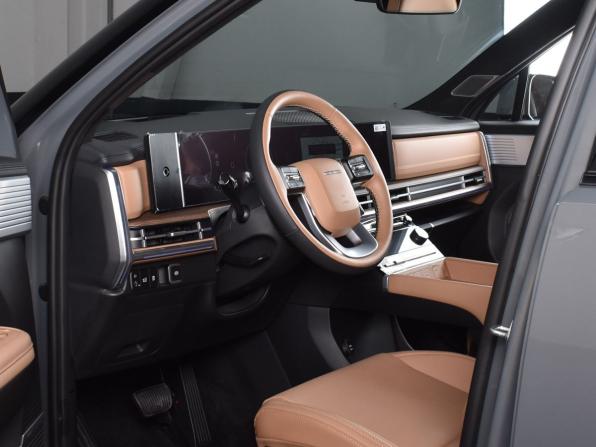 Hyundai Santa Fe V (MX5) с пробегом 2026 года, цена 5 565 995 рублей, 22 км, внедорожник, Автокод Объявления