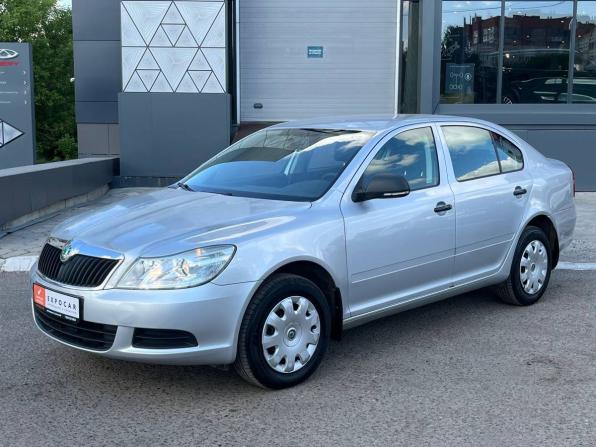 Skoda Octavia II (A5) Рестайлинг с пробегом 2012 года, цена 700 000 рублей, 87000 км, лифтбек, Автокод Объявления