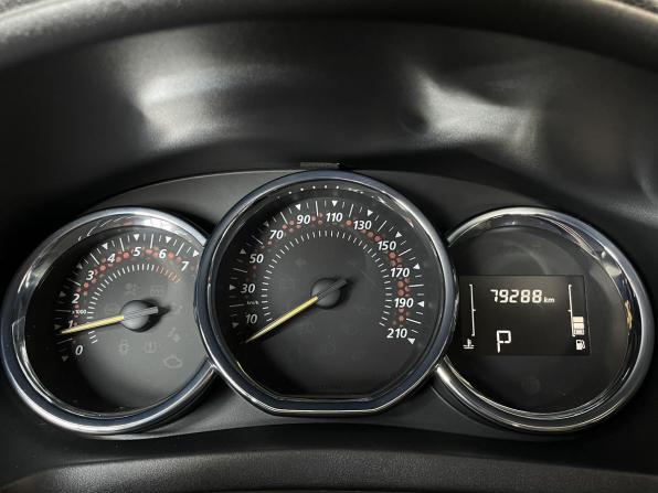 Renault Logan II Рестайлинг с пробегом 2019 года, цена 1 370 000 рублей, 79288 км, седан, Автокод Объявления