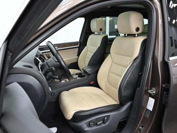 Volkswagen Touareg II с пробегом 2011 года, цена 2 049 000 рублей, 200000 км, внедорожник, Автокод Объявления