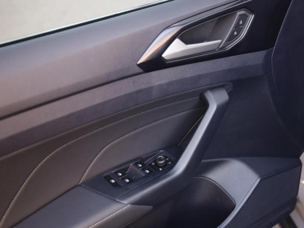 Volkswagen Tharu XR с пробегом 2025 года, цена 2 699 000 рублей, 3396 км, внедорожник, Автокод Объявления