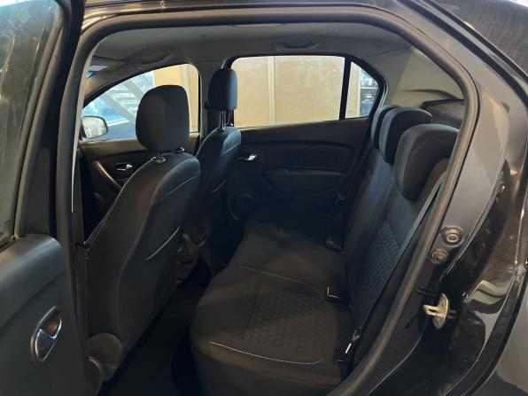 Renault Logan II с пробегом 2015 года, цена 469 000 рублей, 245507 км, седан, Автокод Объявления