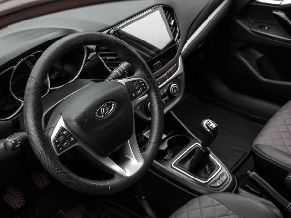 Lada (ВАЗ) Vesta I с пробегом 2018 года, цена 1 010 000 рублей, 92191 км, универсал, Автокод Объявления