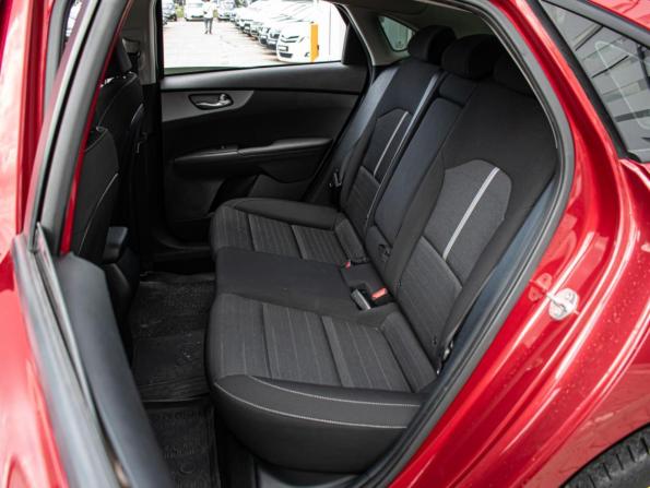 Kia Cerato III Рестайлинг (Classic) с пробегом 2020 года, цена 1 850 000 рублей, 63301 км, седан, Автокод Объявления