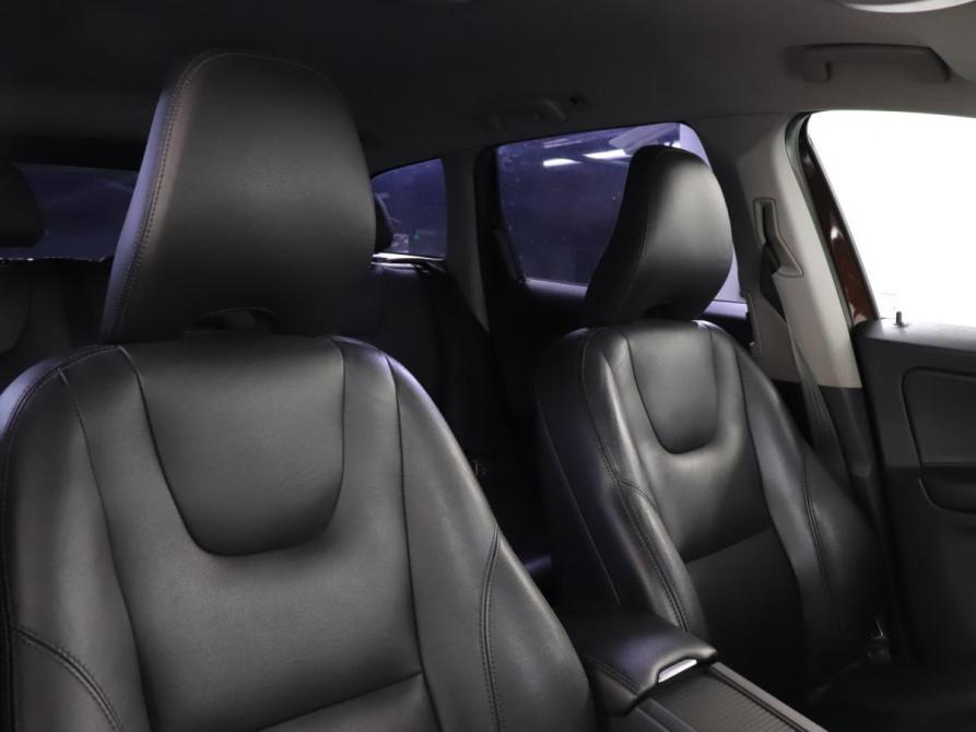 Volvo XC60 I Рестайлинг Москва  - изображение 17
