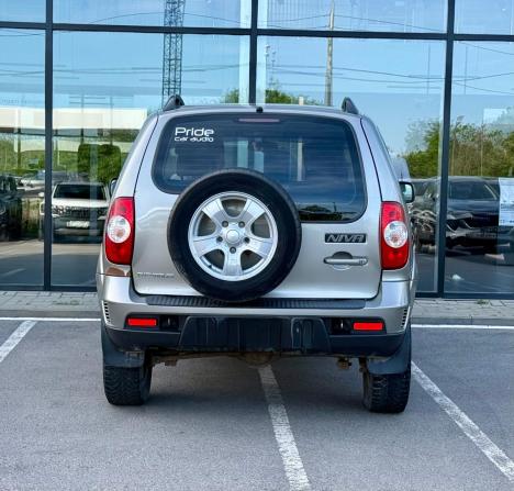 Chevrolet Niva I Рестайлинг с пробегом 2012 года, цена 537 000 рублей, 128618 км, внедорожник, Автокод Объявления