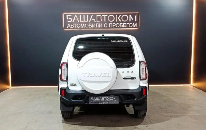 Lada (ВАЗ) Niva Travel I с пробегом 2024 года, цена 1 240 000 рублей, 11253 км, внедорожник, Автокод Объявления
