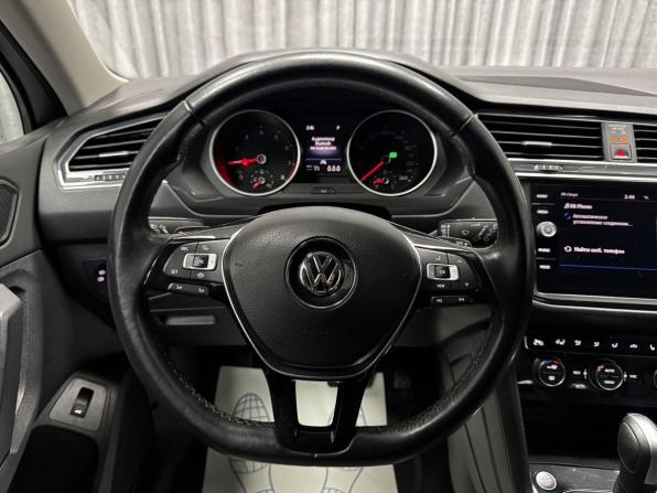 Volkswagen Tiguan II с пробегом 2020 года, цена 2 850 000 рублей, 70761 км, внедорожник, Автокод Объявления