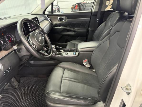 Kia Sorento IV с пробегом 2023 года, цена 3 437 000 рублей, 121044 км, внедорожник, Автокод Объявления