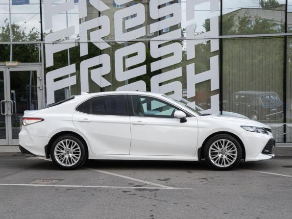 Toyota Camry VIII (XV70) с пробегом 2018 года, цена 2 649 000 рублей, 105895 км, седан, Автокод Объявления
