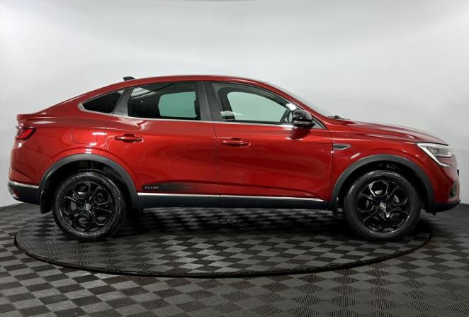 Renault Arkana I с пробегом 2021 года, цена 1 600 000 рублей, 100321 км, внедорожник, Автокод Объявления