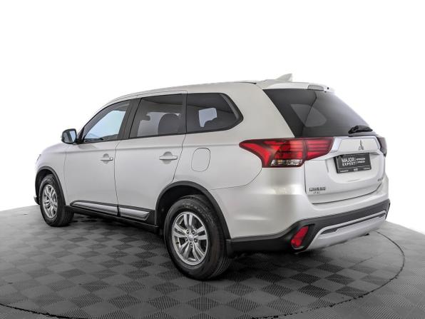 Mitsubishi Outlander III Рестайлинг 3 с пробегом 2018 года, цена 1 850 000 рублей, 162450 км, внедорожник, Автокод Объявления