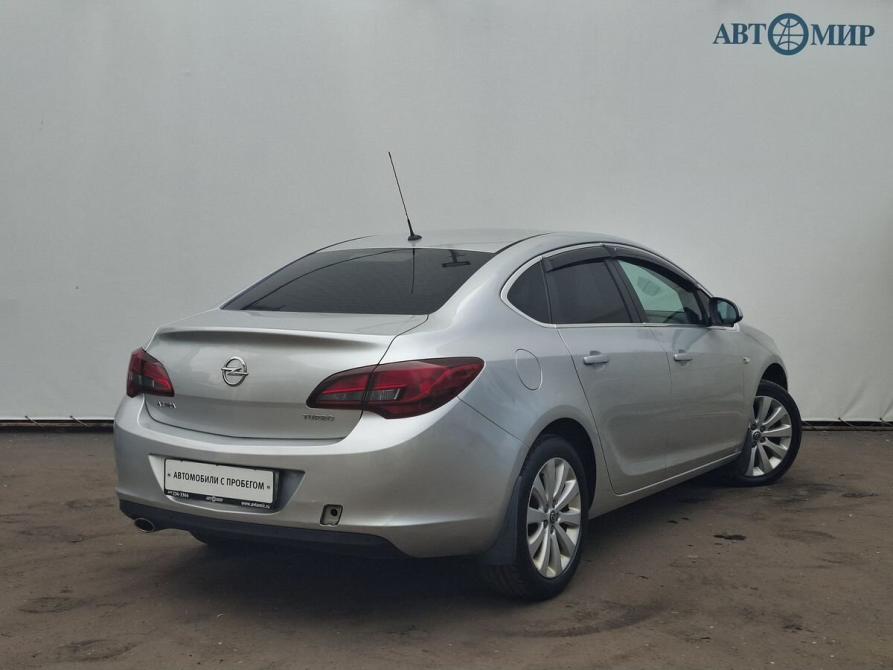 Opel Astra J Рестайлинг Москва  - изображение 5