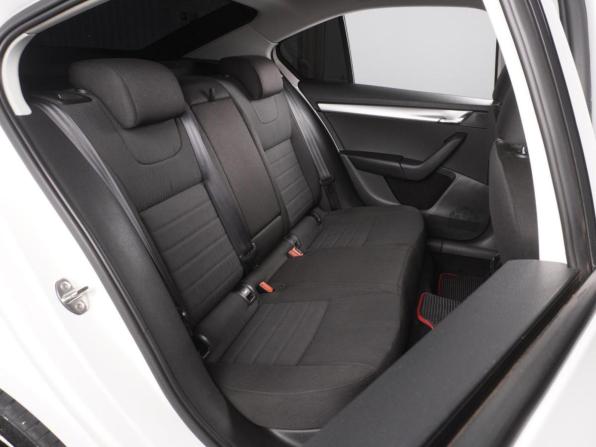Skoda Octavia III (A7) с пробегом 2015 года, цена 1 565 000 рублей, 218798 км, лифтбек, Автокод Объявления