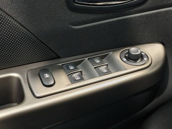 Renault Kaptur I с пробегом 2017 года, цена 1 469 000 рублей, 132677 км, внедорожник, Автокод Объявления