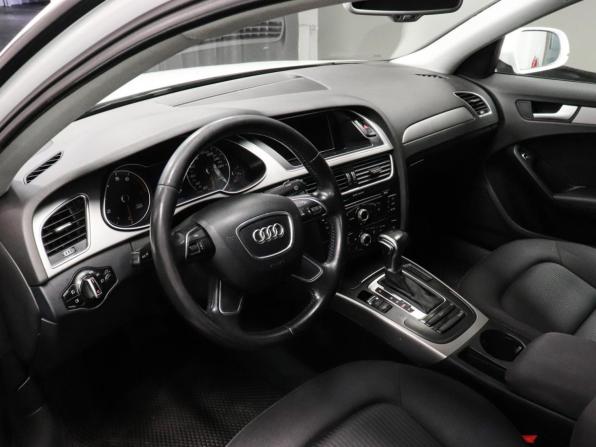 Audi A4 IV (B8) Рестайлинг с пробегом 2014 года, цена 1 090 000 рублей, 202282 км, седан, Автокод Объявления