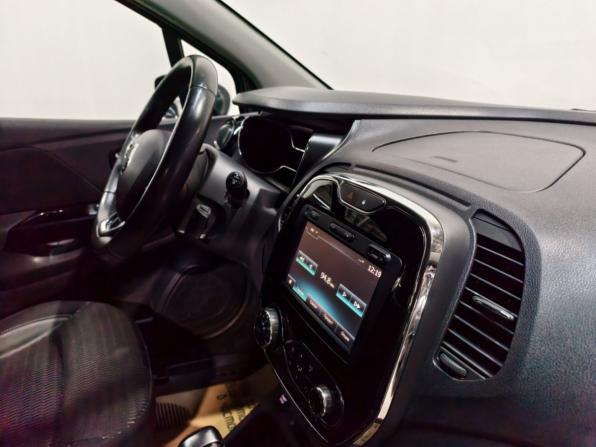 Renault Kaptur I с пробегом 2017 года, цена 1 272 000 рублей, 118337 км, внедорожник, Автокод Объявления
