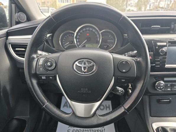 Toyota Corolla XI (E160 E170 E180) с пробегом 2014 года, цена 1 375 000 рублей, 140000 км, седан, Автокод Объявления