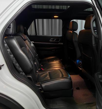 Ford Explorer V Рестайлинг с пробегом 2017 года, цена 2 339 000 рублей, 211330 км, внедорожник, Автокод Объявления