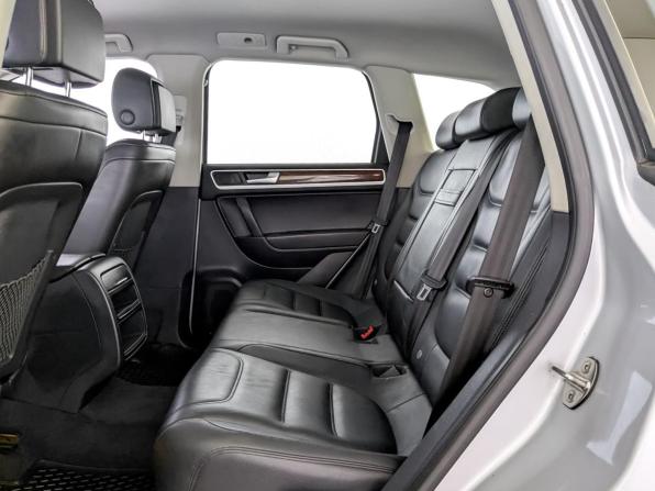 Volkswagen Touareg II с пробегом 2013 года, цена 1 952 500 рублей, 177393 км, внедорожник, Автокод Объявления
