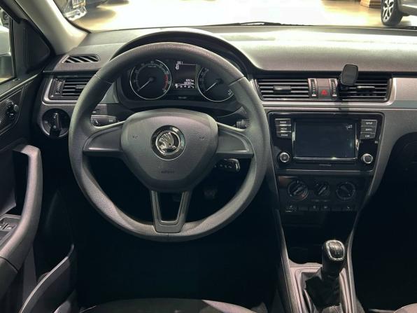 Skoda Rapid I Рестайлинг с пробегом 2019 года, цена 1 290 000 рублей, 130356 км, лифтбек, Автокод Объявления