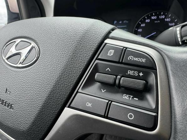 Hyundai Solaris II с пробегом 2019 года, цена 1 490 000 рублей, 73779 км, седан, Автокод Объявления