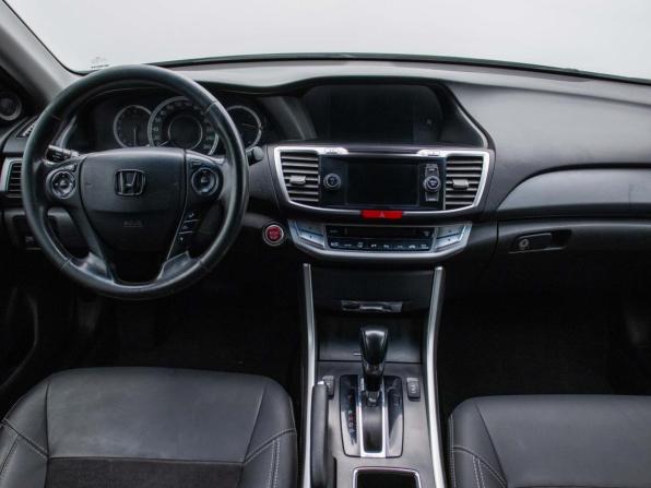 Honda Accord IX с пробегом 2013 года, цена 1 320 000 рублей, 215166 км, седан, Автокод Объявления