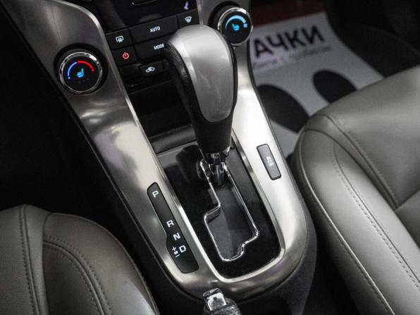 Chevrolet Cruze I Рестайлинг с пробегом 2014 года, цена 875 000 рублей, 153342 км, седан, Автокод Объявления