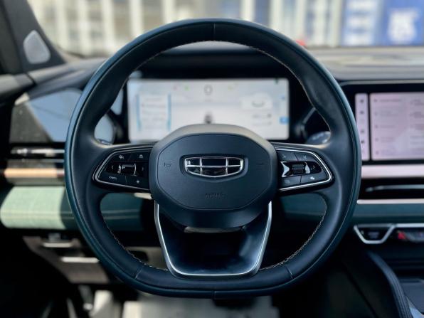 Geely Monjaro I с пробегом 2023 года, цена 2 900 000 рублей, 23700 км, внедорожник, Автокод Объявления