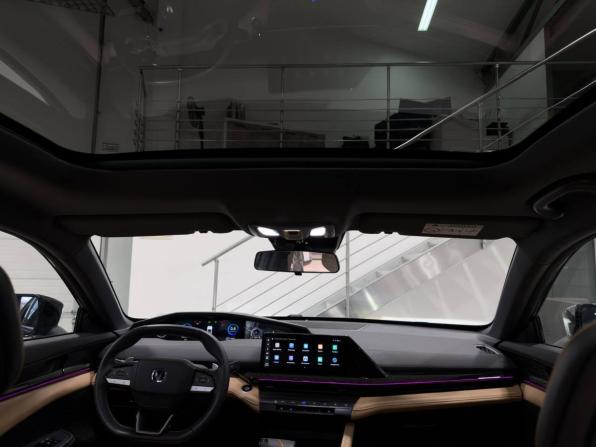Changan UNI-V I с пробегом 2023 года, цена 2 249 900 рублей, 60000 км, лифтбек, Автокод Объявления