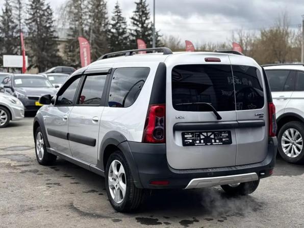 Lada (ВАЗ) Largus I с пробегом 2017 года, цена 930 000 рублей, 112218 км, универсал, Автокод Объявления