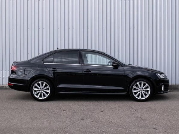 Volkswagen Jetta VI с пробегом 2013 года, цена 1 249 000 рублей, 194325 км, седан, Автокод Объявления