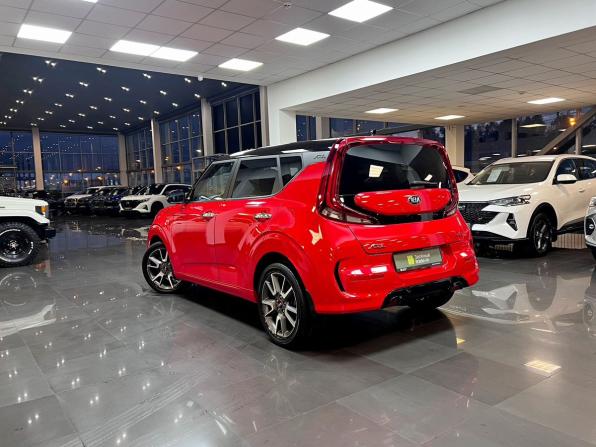 Kia Soul III с пробегом 2021 года, цена 2 250 000 рублей, 55034 км, хэтчбек, Автокод Объявления