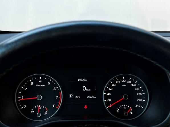Kia Sportage IV Рестайлинг с пробегом 2021 года, цена 2 598 500 рублей, 54624 км, внедорожник, Автокод Объявления