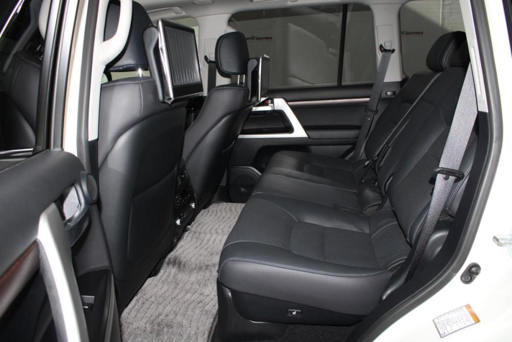 Toyota Land Cruiser 200 Series Рестайлинг 2 Владивосток  - изображение 15