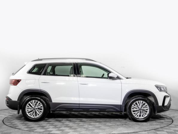 Volkswagen Taos I с пробегом 2022 года, цена 2 808 000 рублей, 11254 км, внедорожник, Автокод Объявления