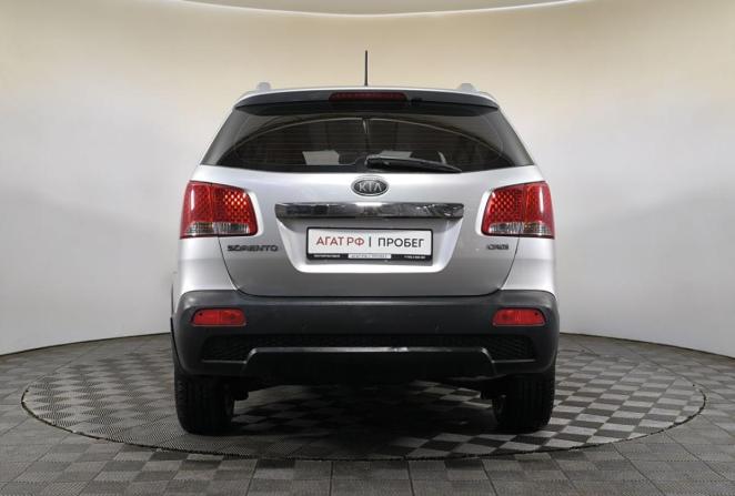 Kia Sorento II с пробегом 2009 года, цена 1 089 000 рублей, 266677 км, внедорожник, Автокод Объявления