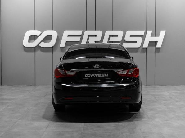 Hyundai Sonata VI (YF) с пробегом 2010 года, цена 1 000 000 рублей, 265722 км, седан, Автокод Объявления