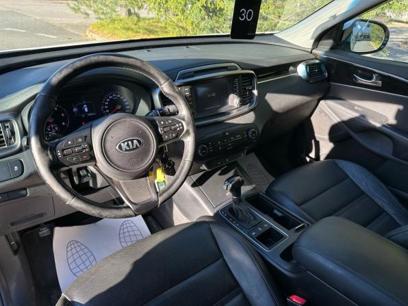 Kia Sorento III Prime с пробегом 2016 года, цена 1 899 000 рублей, 278379 км, внедорожник, Автокод Объявления