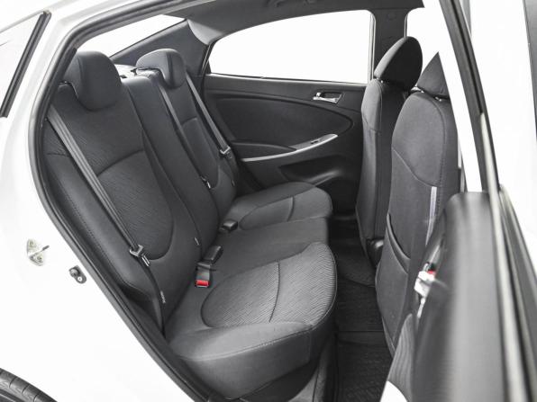 Hyundai Solaris I с пробегом 2013 года, цена 779 000 рублей, 117613 км, седан, Автокод Объявления