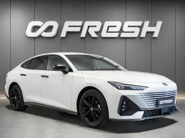 Changan UNI-V I с пробегом 2024 года, цена 2 190 000 рублей, 75901 км, лифтбек, Автокод Объявления