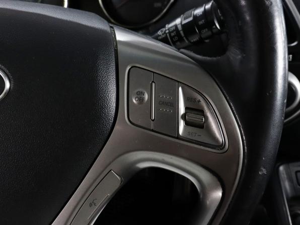 Hyundai Tucson II с пробегом 2011 года, цена 1 095 000 рублей, 223400 км, внедорожник, Автокод Объявления