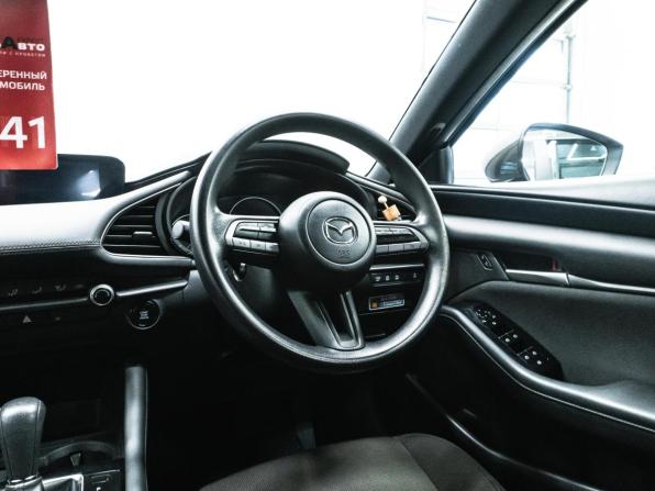 Mazda 3 IV (BP) с пробегом 2021 года, цена 1 500 000 рублей, 115920 км, хэтчбек, Автокод Объявления