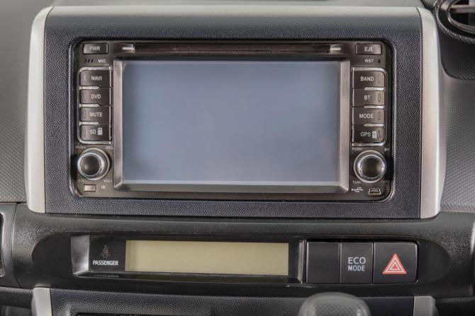 Toyota Wish II с пробегом 2010 года, цена 1 299 000 рублей, 170000 км, минивэн, Автокод Объявления
